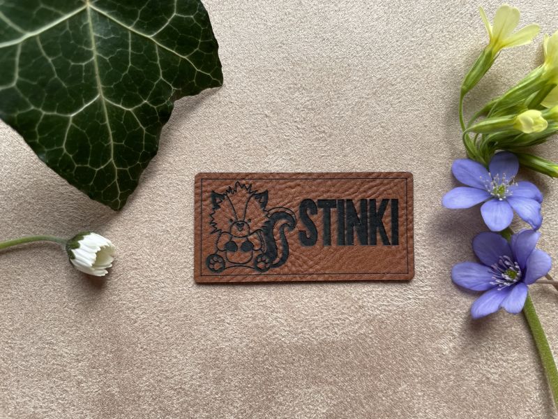 Lederlabel Stinki, Stinktier