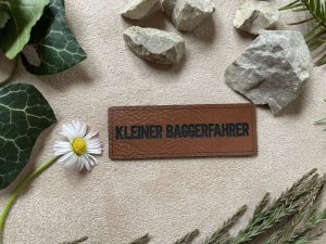 Label, Lederlabel, Baggerfahrer, Bagger, Baufahrzeug