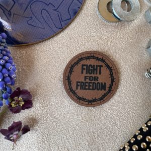 Kunstlederlabel "Fight for freedom"