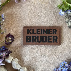 Kunstlederlabel "kleiner Bruder"