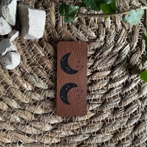 Saumlabel "Mond"