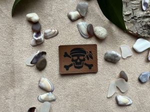 Lederlabel "Pirat"
