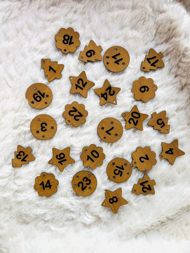 Stritzikistl Lederlabels 6 Adventskalenderzahlen, Lederlabels, DIY, Adventskalender