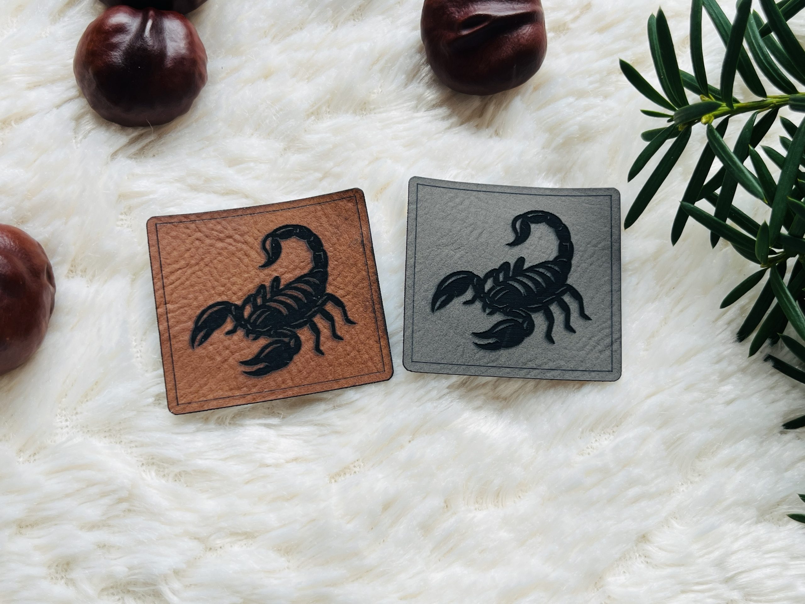 Lederlabel „Scorpion“ 1 Lederlabel „Scorpion“