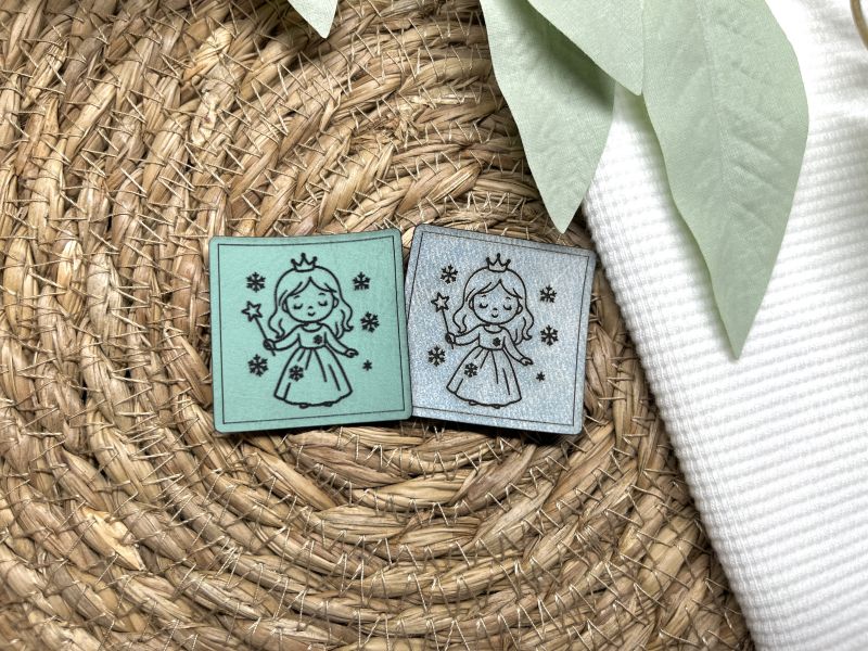 Lederlabel Schneefee 1 Lederlabel Schneefee